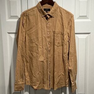 Banana Republic Factory Men's Camel Button-Down Shirt